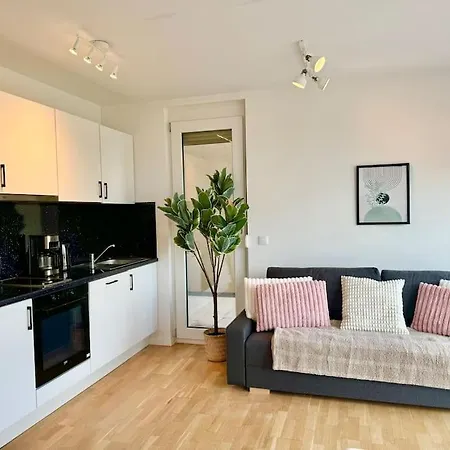 Apartment Moderne Stillvolle Mit Terrasse Wiener Neudorf